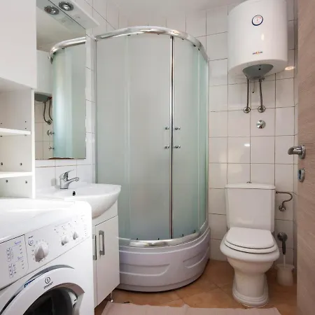 Holiday House Marko 1318 * Razanj