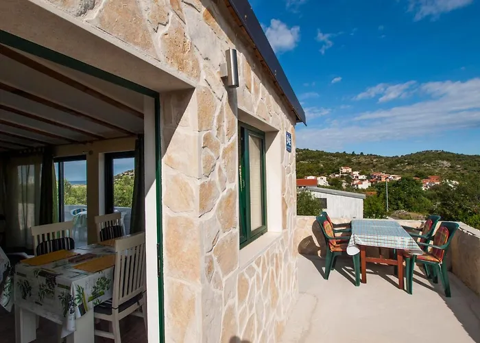 Holiday House Marko 1318 *